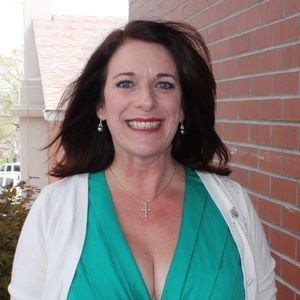 Meet your Posher, Peggy